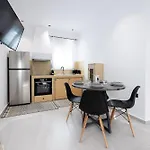 Georgia's Collection Apartment *