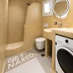 Georgia's Collection Apartment